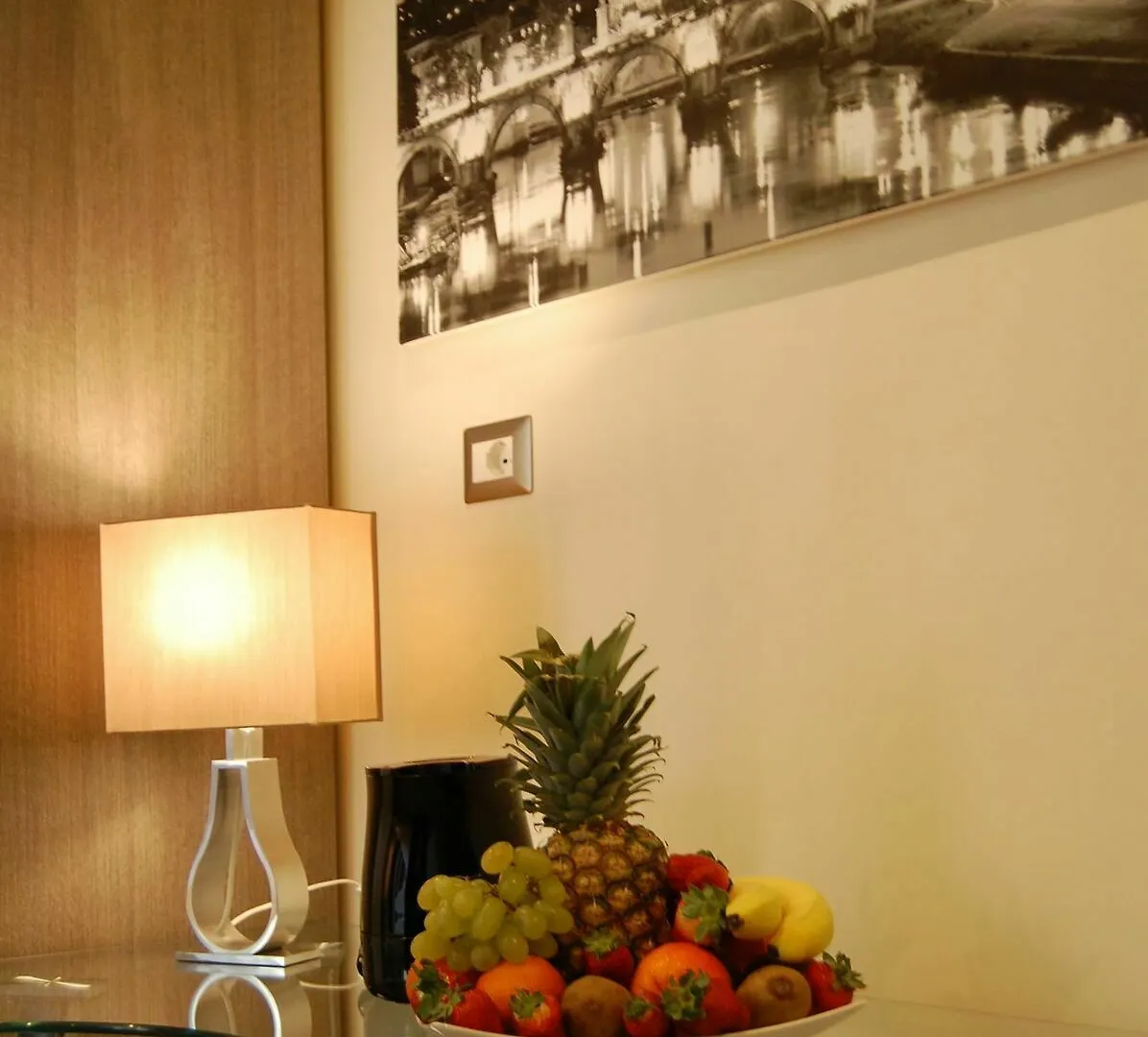 Colonna Luxury Suites Rome 2*,  Italy